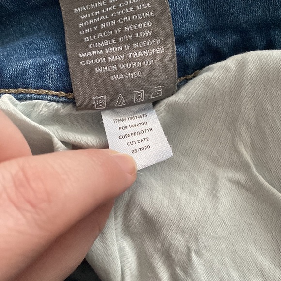 Torrid high rise soft stretch skinny - Picture 5 of 5